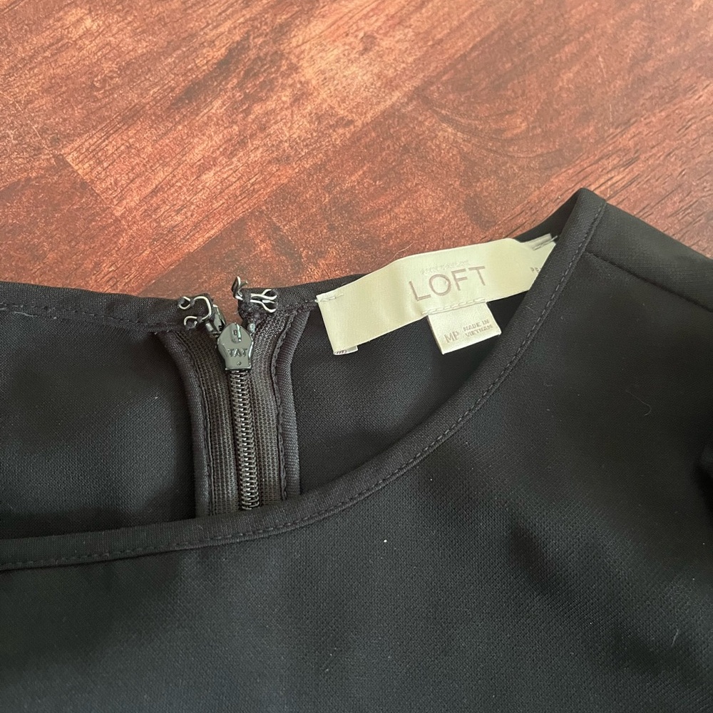 LOFT Black Sleeveless Dress - Picture 4 of 4